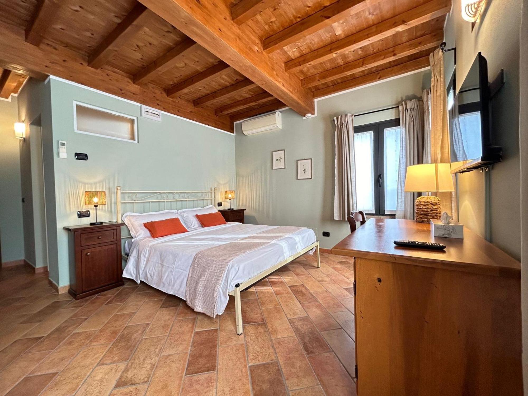 Bed and Breakfast Locanda Corte Ruspecchio Quattro Castella Экстерьер фото